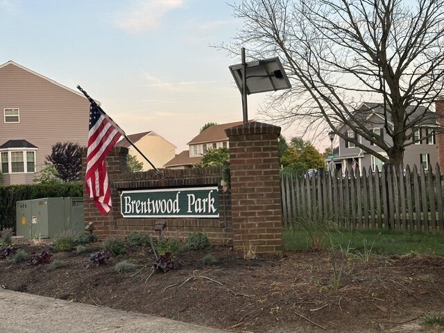 Brentwood Park Homes for Sale